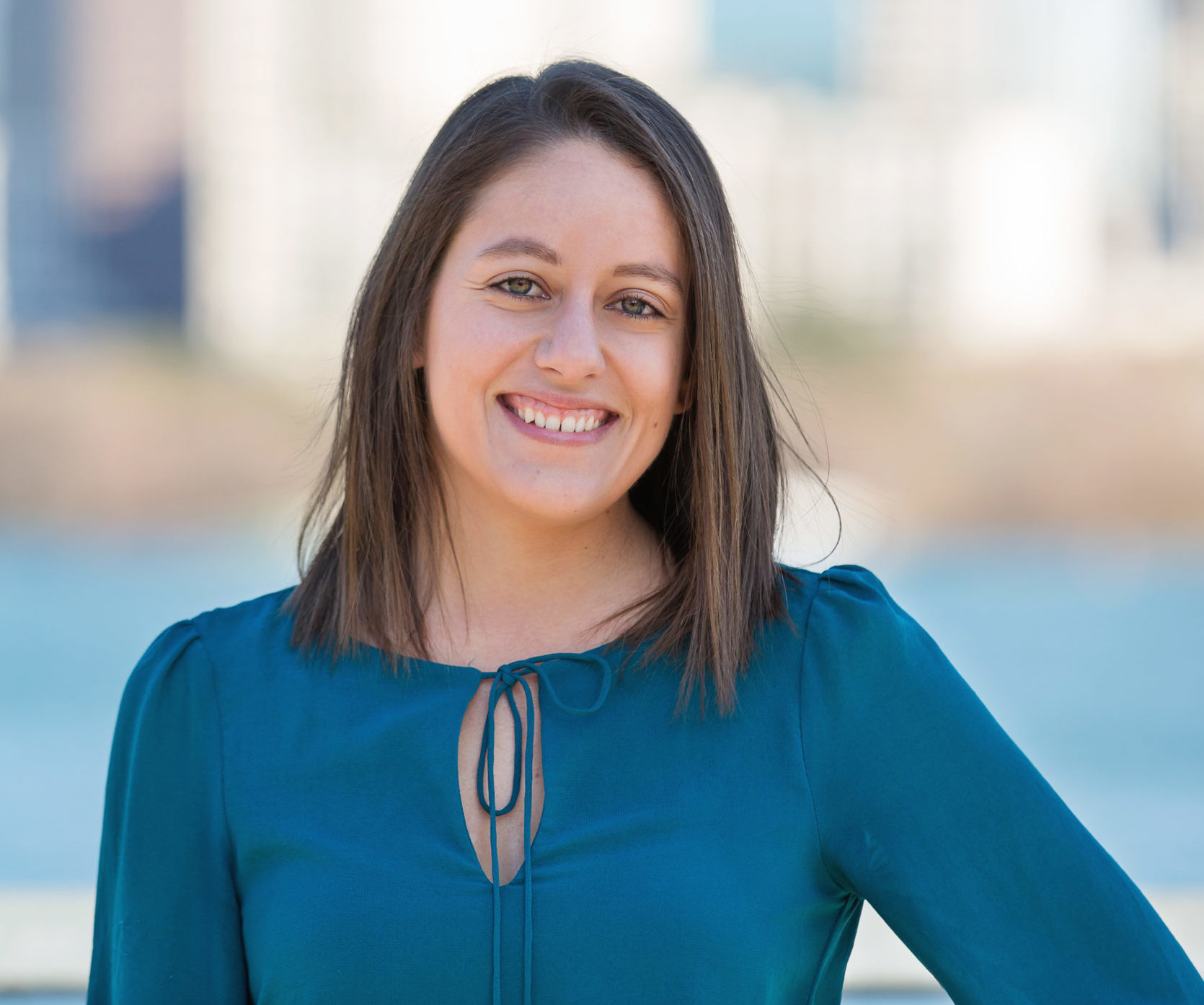 Mariana Fischbach Headshot