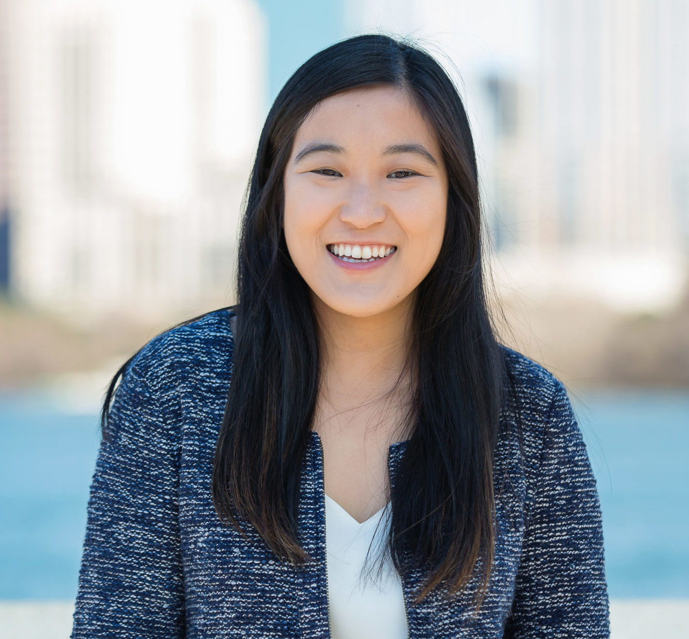 Stacy Tung Headshot